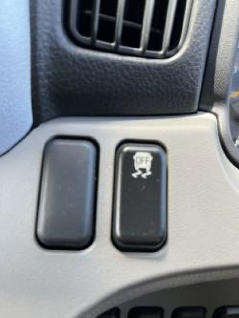 2025 Fuso Canter 515 Wide 