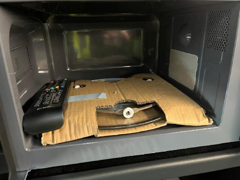 2025 Freightliner Cascadia 126 Microwave TV Cabinets and Custom Air Con ready 