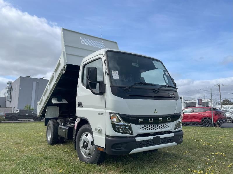 2025 Fuso Canter 615 Tipper White