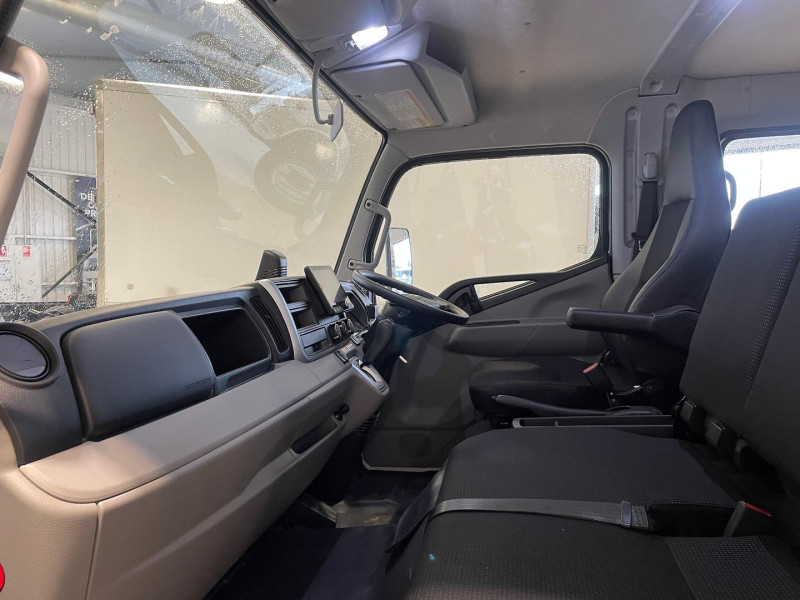 2026 Fuso Canter 815 AMT Crew Cab Alloy Tray 
