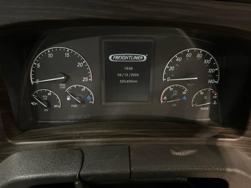 2022 Freightliner Cascadia 116 Day Cab 