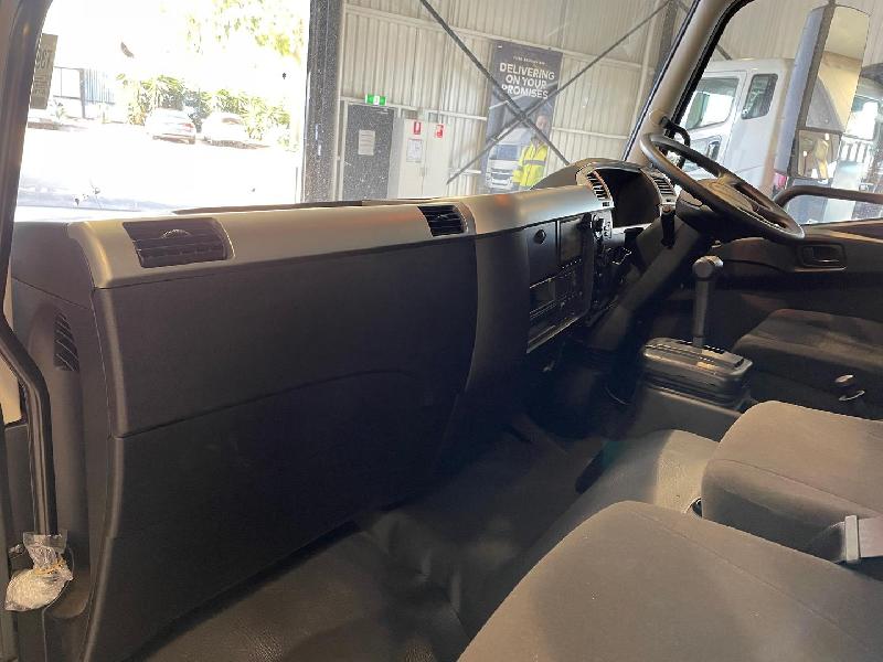 2025 Fuso Fighter 1224 EURO 6 Euro 6 10 Pallet Tautliner 