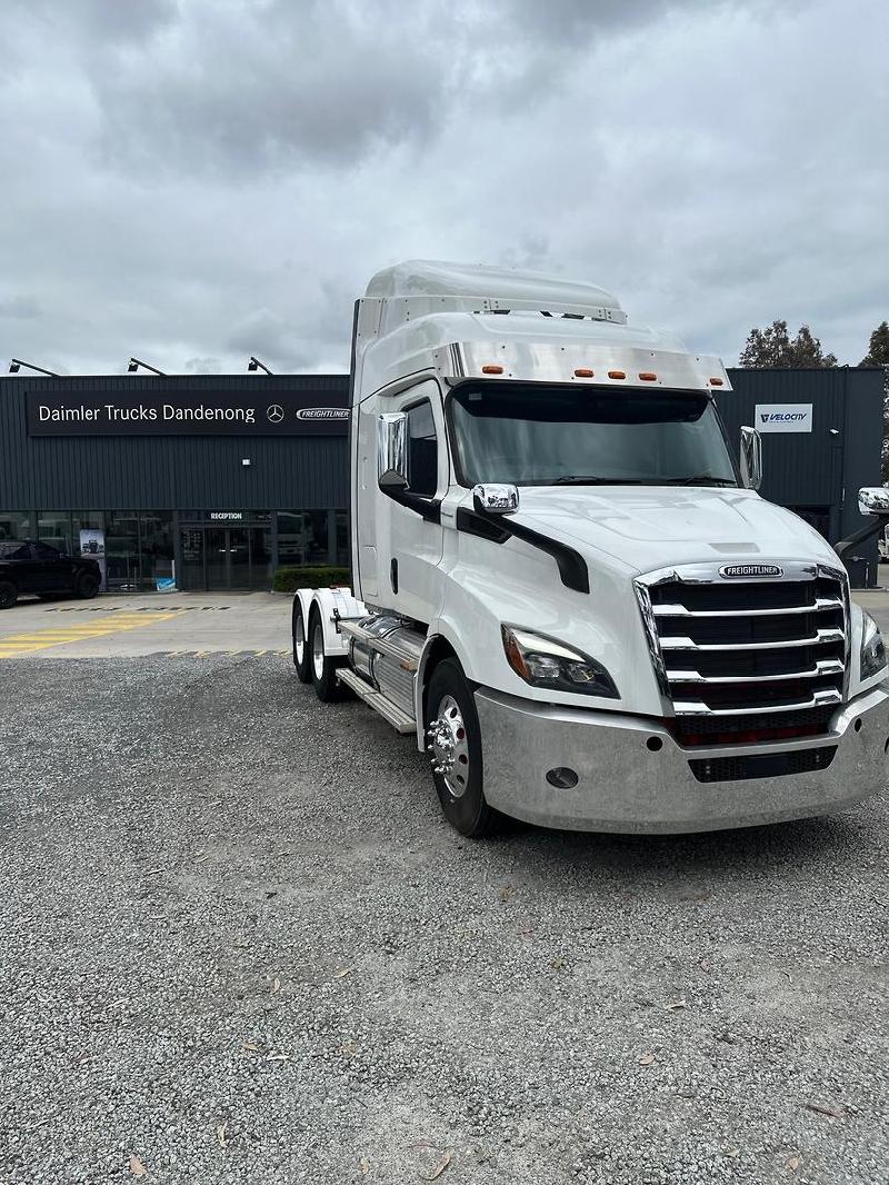 2023 Freightliner Cascadia 116 Freightliner Cascadia 116 