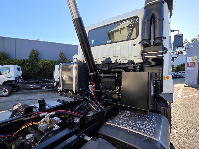 2024 Fuso Shogun FV74 460 