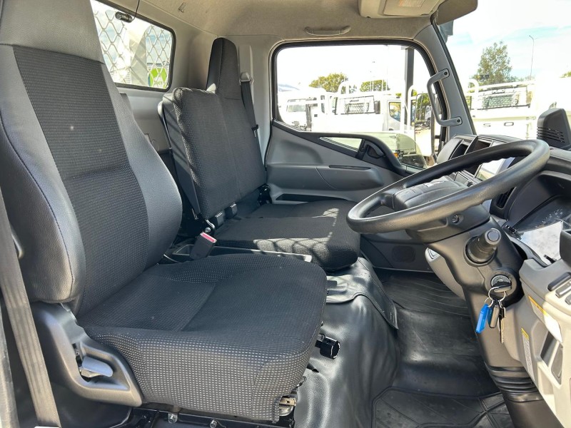 2020 Fuso Canter 515 Car Licence 