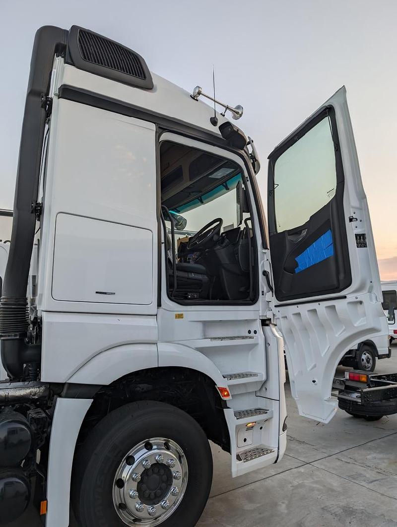 2024 Mercedes-Benz Arocs 3258 