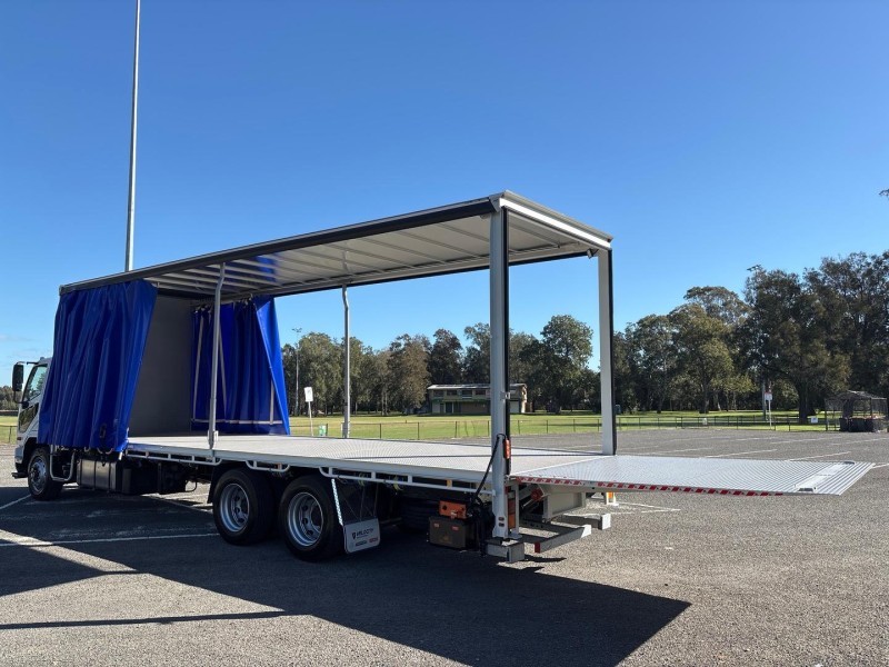 2025 Fuso Fighter 2427 TAUTLINER 
