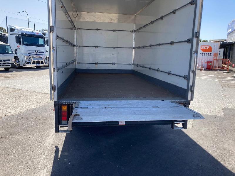 2018 Fuso Canter 515 