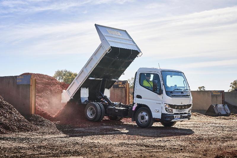 2025 Fuso Canter 615 Tipper