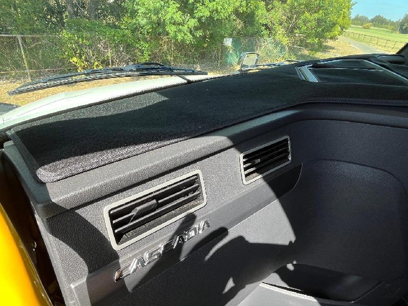 2025 Freightliner Cascadia 126 Microwave TV Cabinets and Custom Air Con ready 