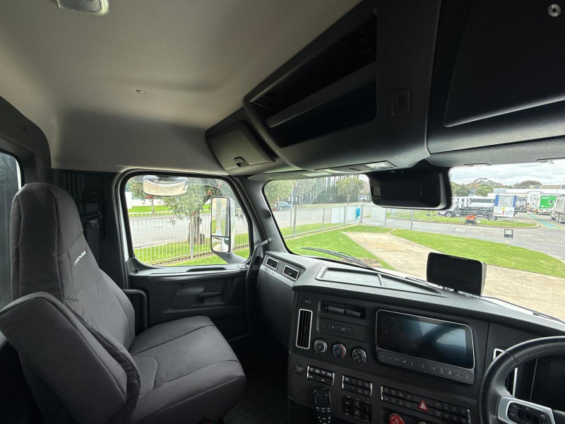 2024 Freightliner Cascadia 126 Tipper WITH GORSKI ALLOY TIPPER BODY 