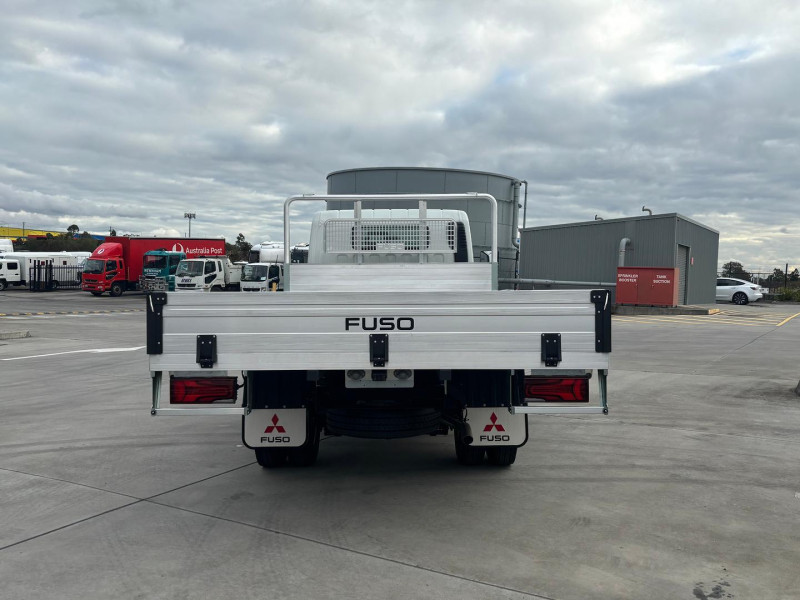 2025 Fuso Canter 615 