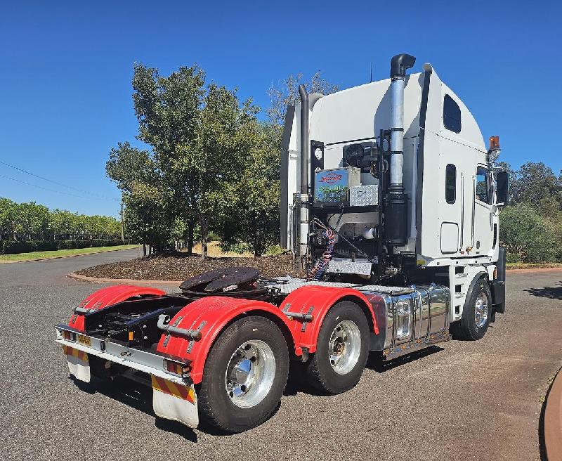 2013 Freightliner Argosy 110 FREIGHTLINER 