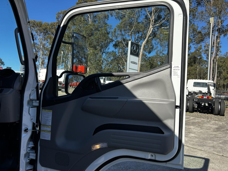 Velocity Truck Centers Australia