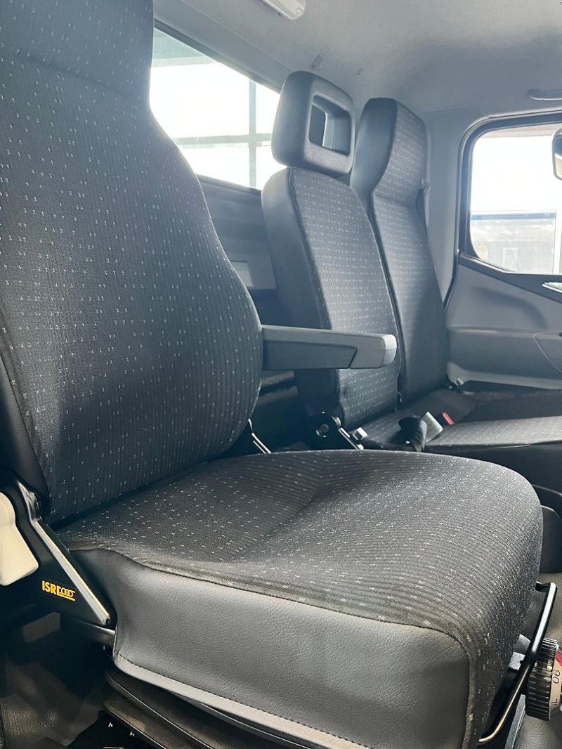 2026 Fuso Canter 4x4 CAB CHASSIS 