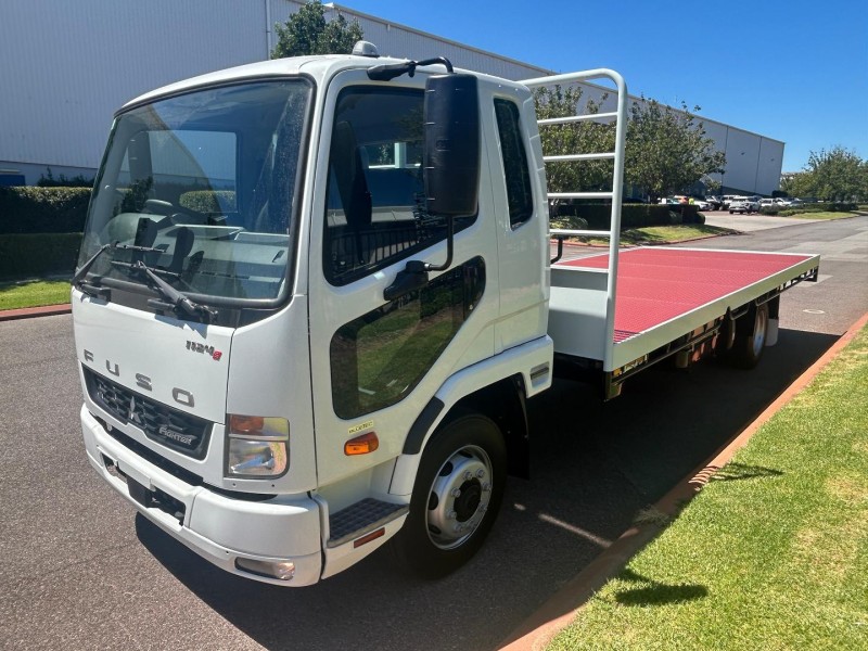 2025 Fuso Fighter 1124 Auto Traytop 