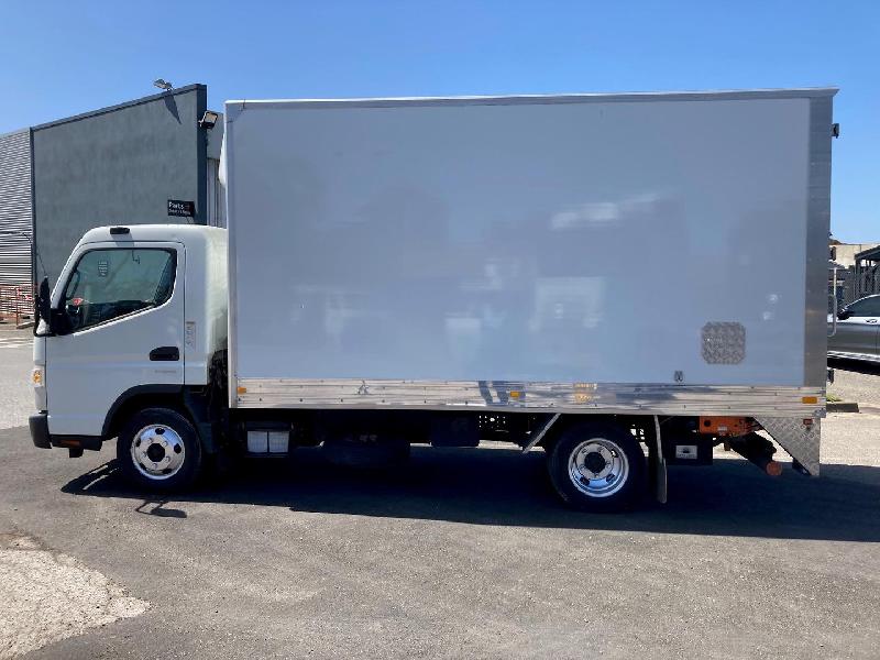2018 Fuso Canter 515 