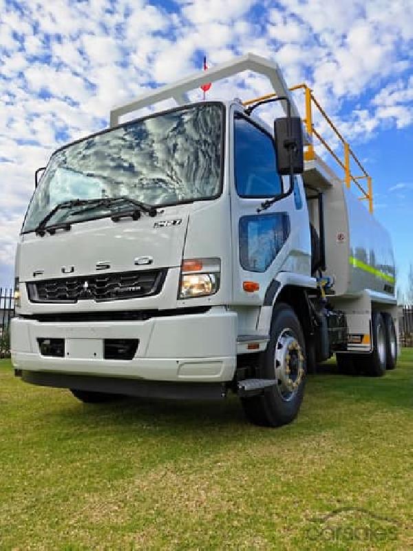 2022 Fuso Fighter 2427