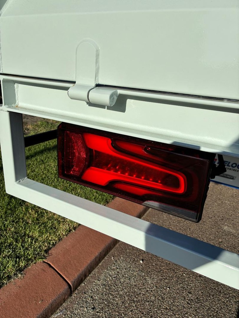 2026 Fuso Canter 815 Crew 