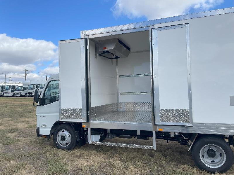 2024 Fuso Canter 515 