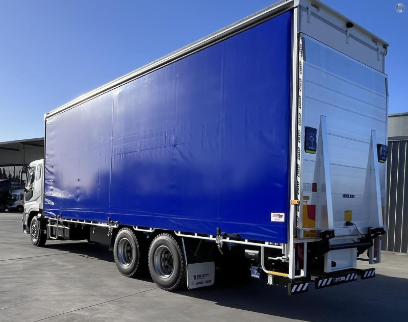 2026 Fuso Shogun FU84 360 14 PALLET CURTAINSIDER BODY AND LOADER 
