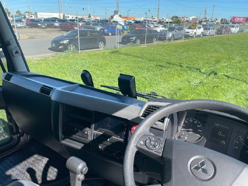 2024 Fuso Fighter 1224 e6 10 Pallet Curtainsider 