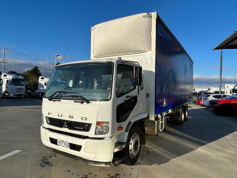 2018 Fuso Fighter 2427 14 Pallet Curtainsider 