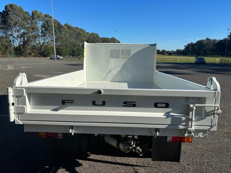 2026 Fuso Canter 815 Tipper 