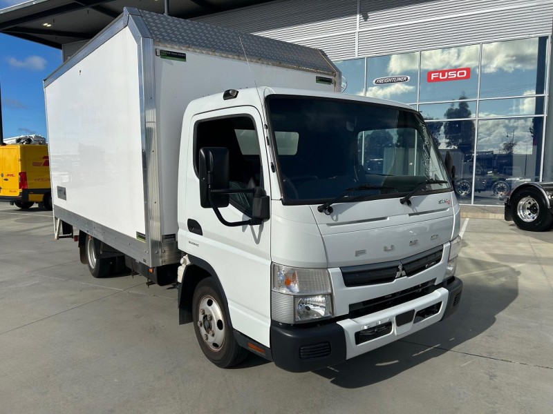 2022 Fuso Canter 515 Box Truck AUTO 