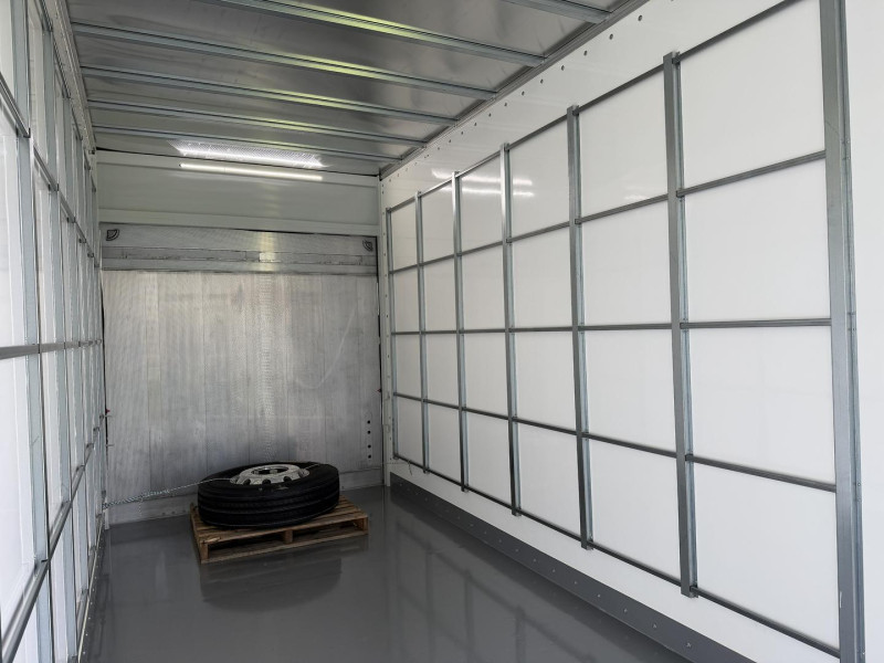 2025 Fuso Shogun FV84 400 14 Pallet Pantech with Tailgate 