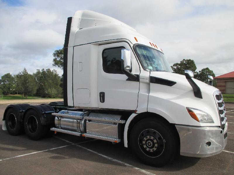 2024 Freightliner Cascadia 116