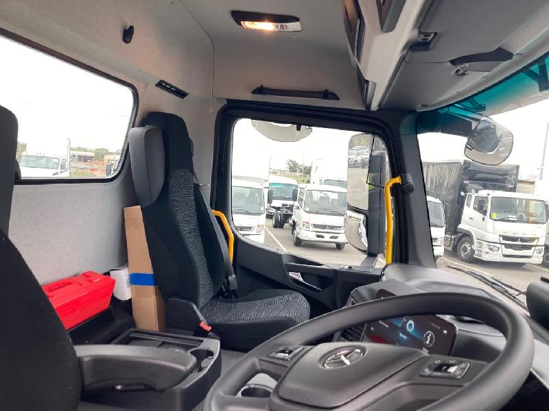 2022 Mercedes-Benz Arocs 3343 