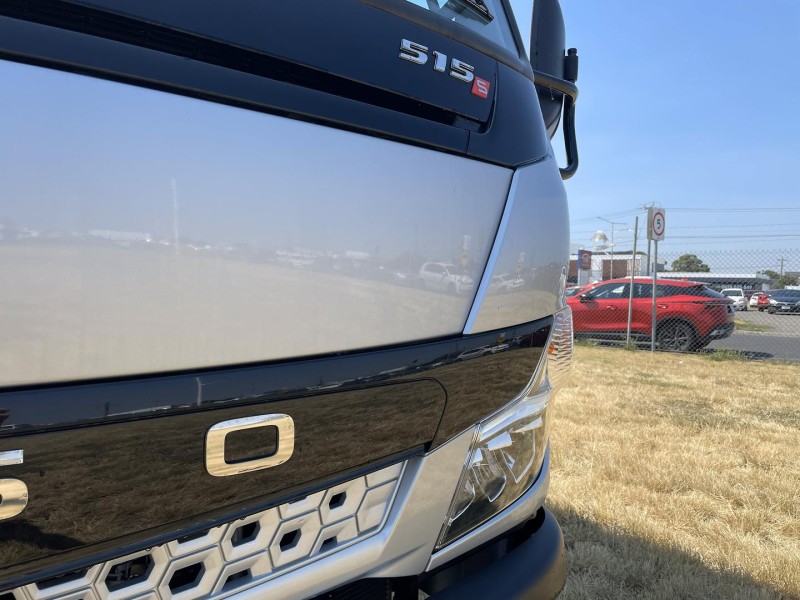 2025 Fuso Canter 515 Factory Metallic Silver 