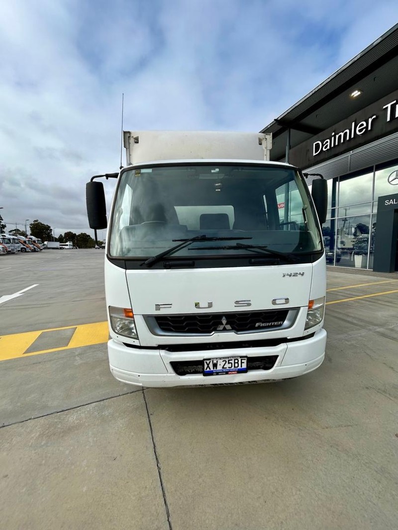 2022 Fuso Fighter 1124 10 Pallet Curtainsider 