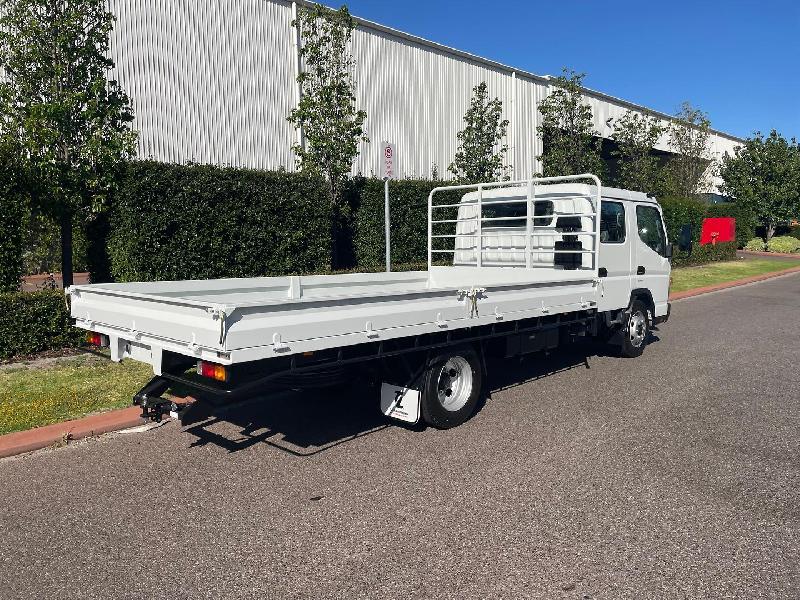 2023 Fuso Canter 815 
