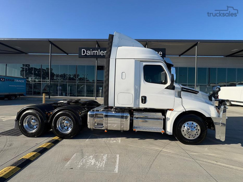 Velocity Truck Centers Australia