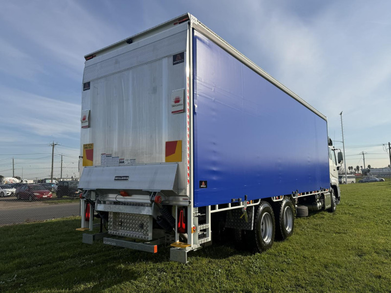 2026 Fuso Shogun FU84 360 14 Pallet Curtainsider 