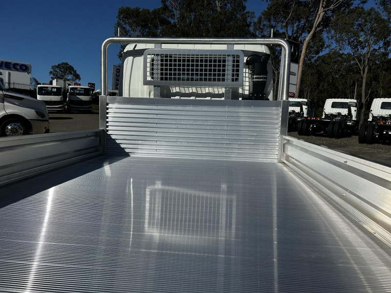 Velocity Truck Centers Australia