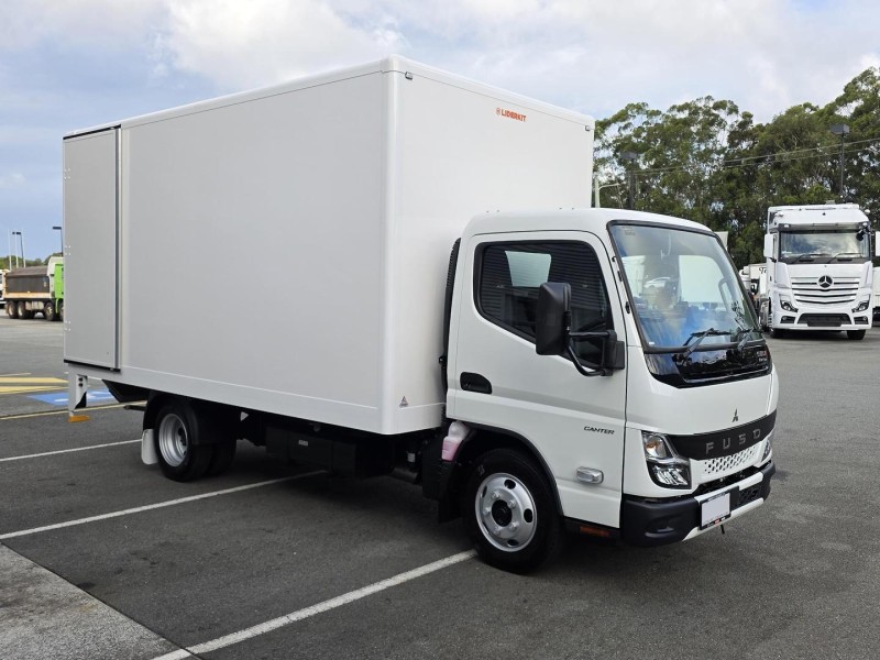 2025 Fuso Canter 515 PANTECH 