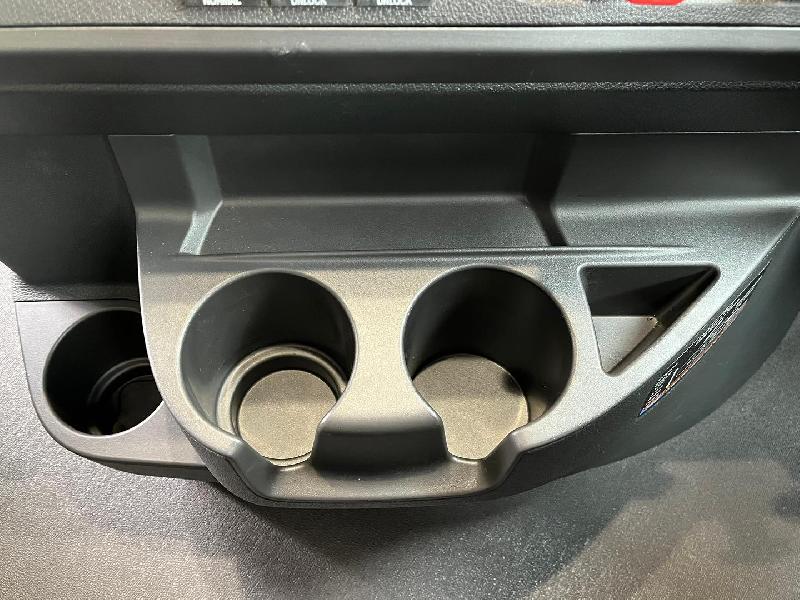 2025 Freightliner Cascadia 126 