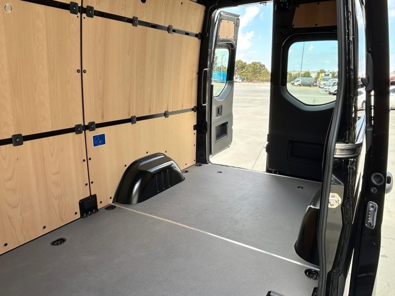 2024 Mercedes-Benz Sprinter 315CDI Medium Wheelbase Auto RWD 