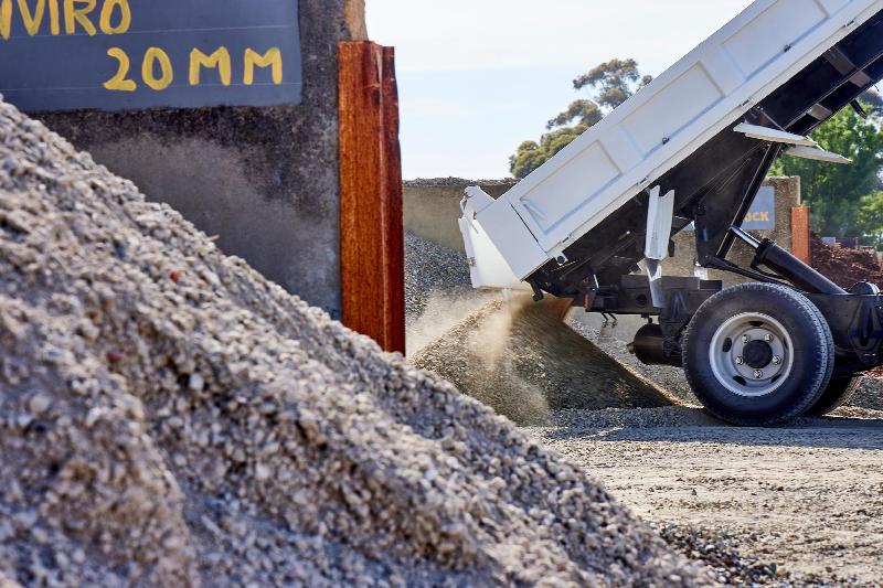 2025 Fuso Canter 615 Tipper 