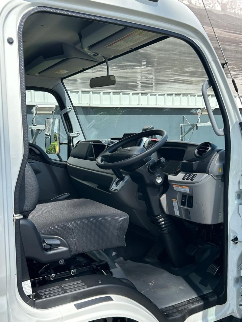 2025 Fuso Canter 615 Canter 615 Concreters Steel Tray 