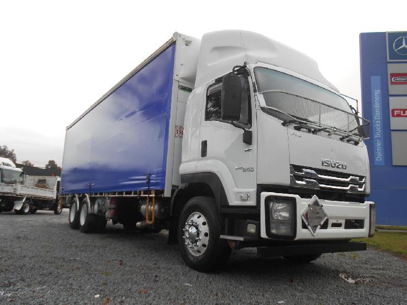 2017 Isuzu Fvl 
