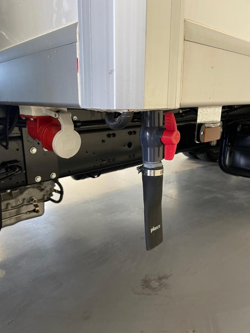 2024 Fuso Fighter 1224 Auto Euro 5 8 Pallet Fridge Pantech Demo 