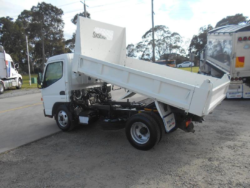 2021 Fuso CANTER 615 