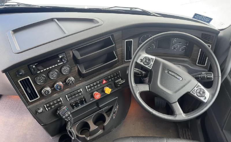 2024 Freightliner Cascadia 126 60" New and Ready to Start Work 