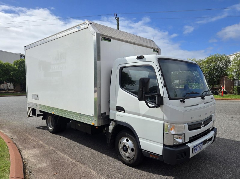 2021 Fuso Canter 515 