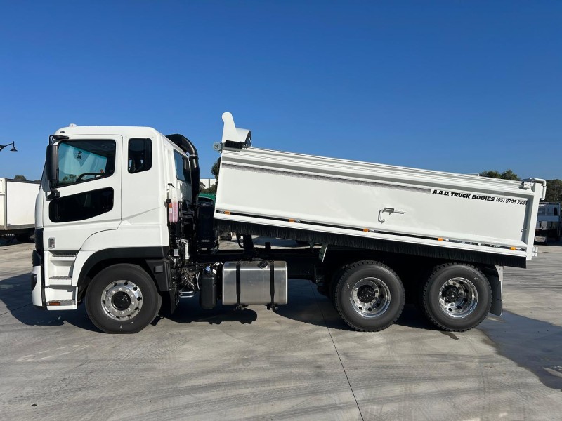 Velocity Truck Centers Australia