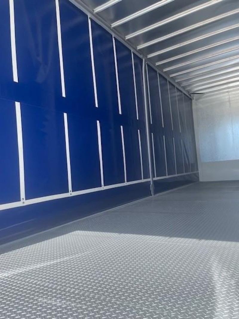 2024 Fuso Fighter 2427 Fighter 2427 Curtainsider 